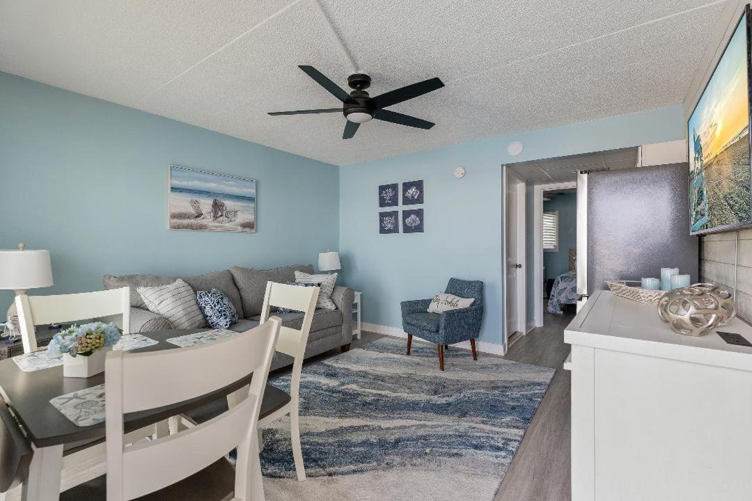 Harbor Light Family Resort North Wildwood Exterior photo
